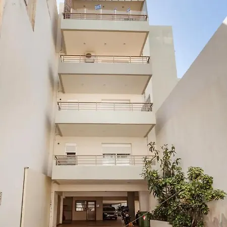 Apartment Cozy Spacious In The Heart Of *